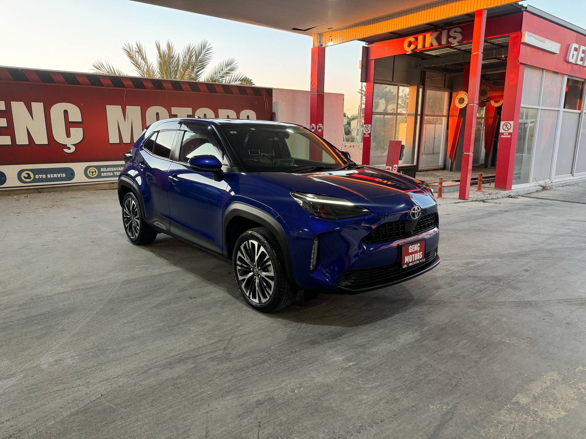  TOYOTA YARİS CROSS 2023 MODEL