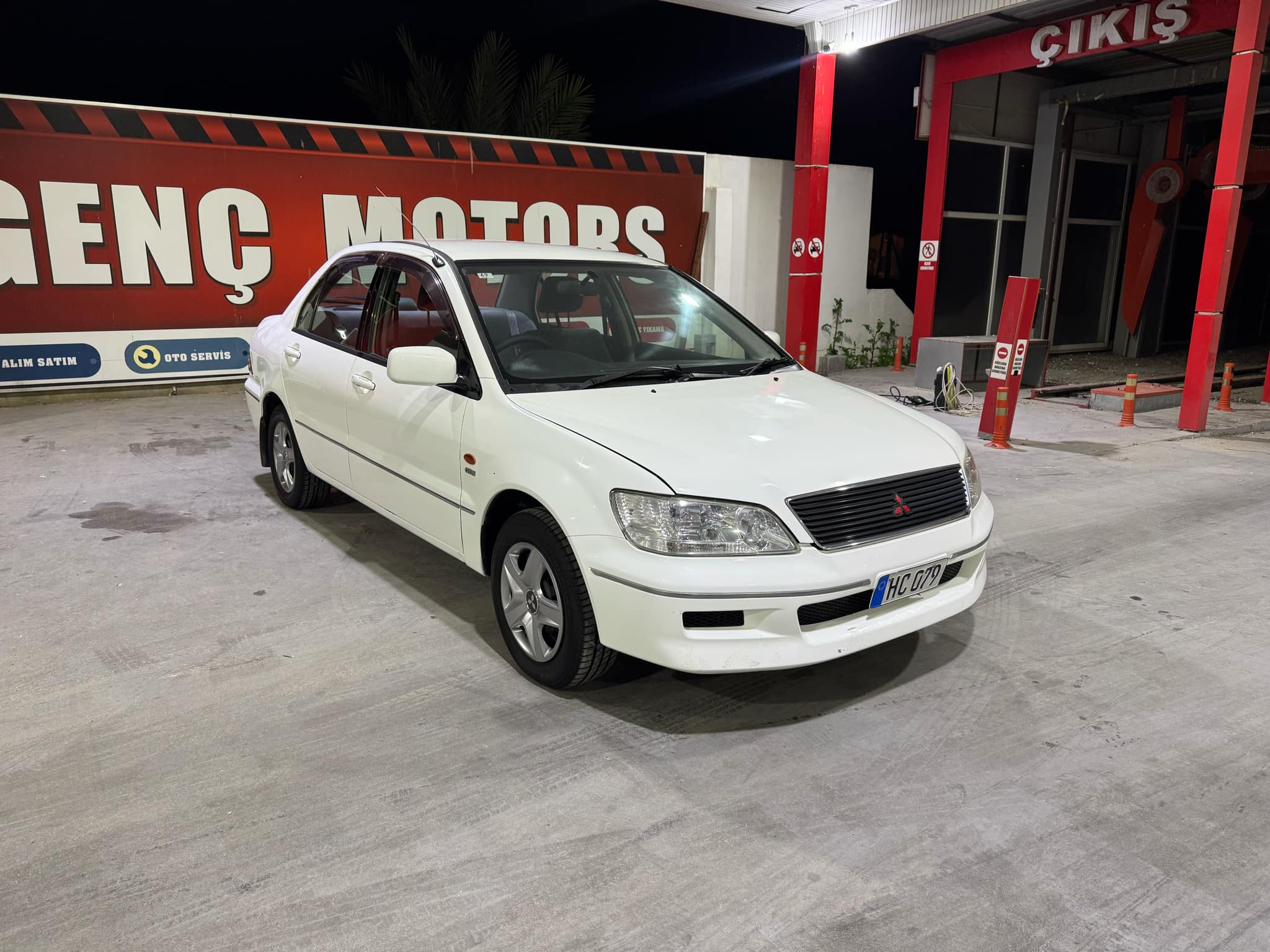 MİTSUBİSHİ LANCER CEDİA