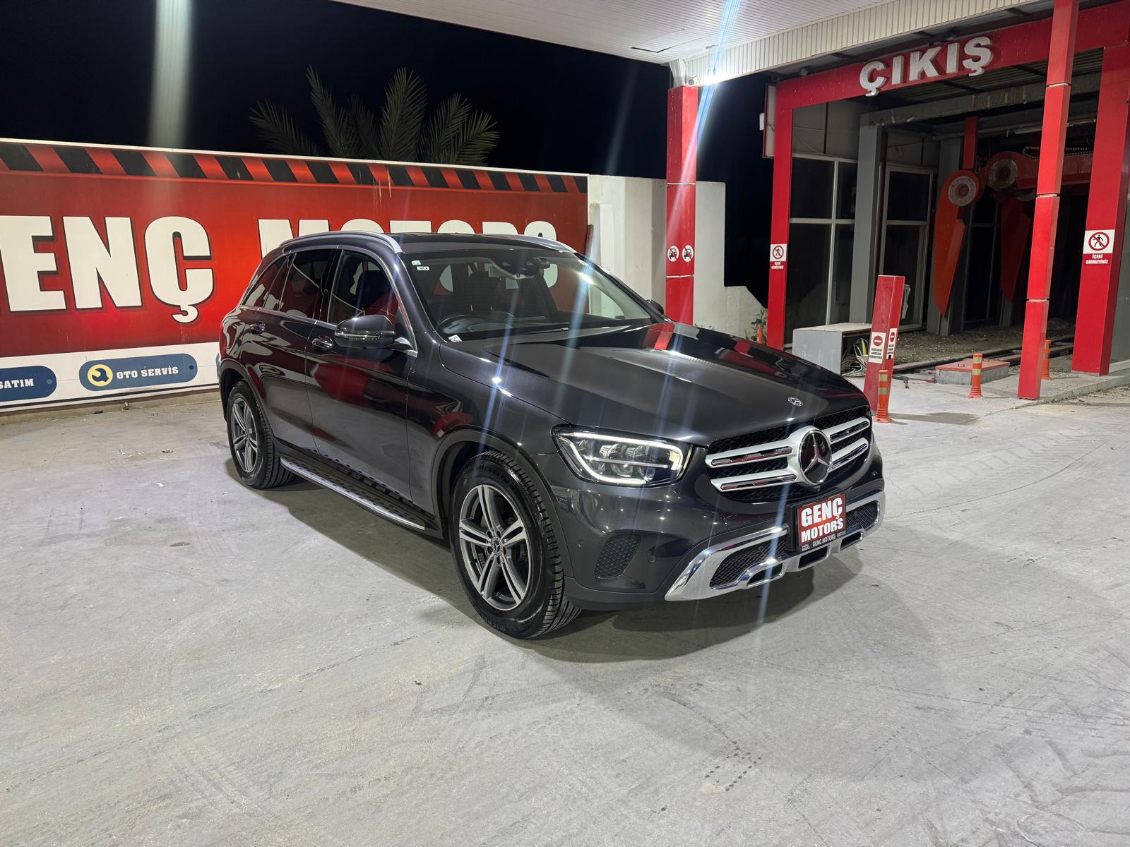  MERCEDES GLC 220 D - ESTATE - 2020