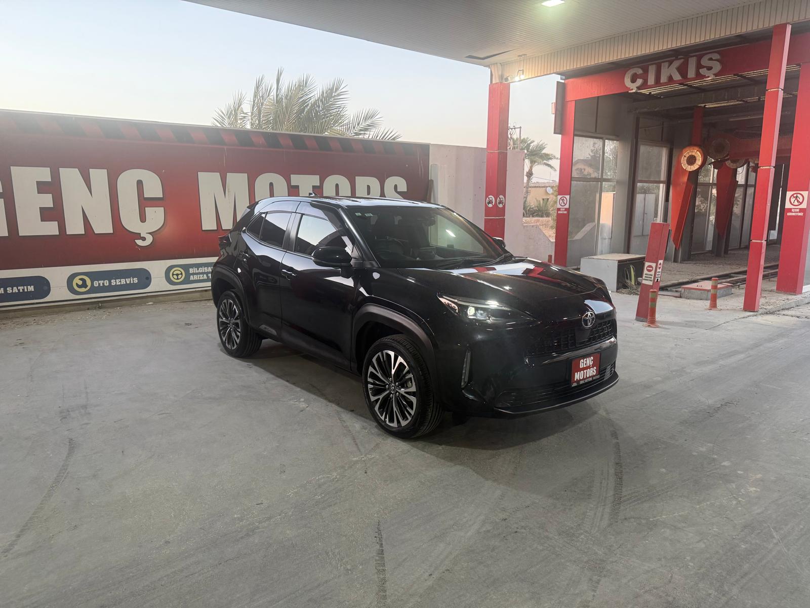 TOYOTA YARİS CROSS 2024 MODEL