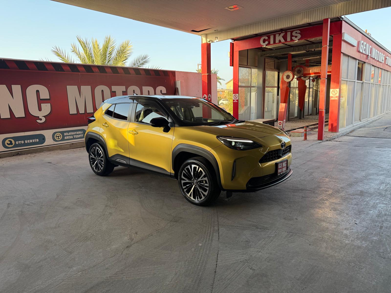 TOYOTA YARİS CROSS 2024 MODEL 