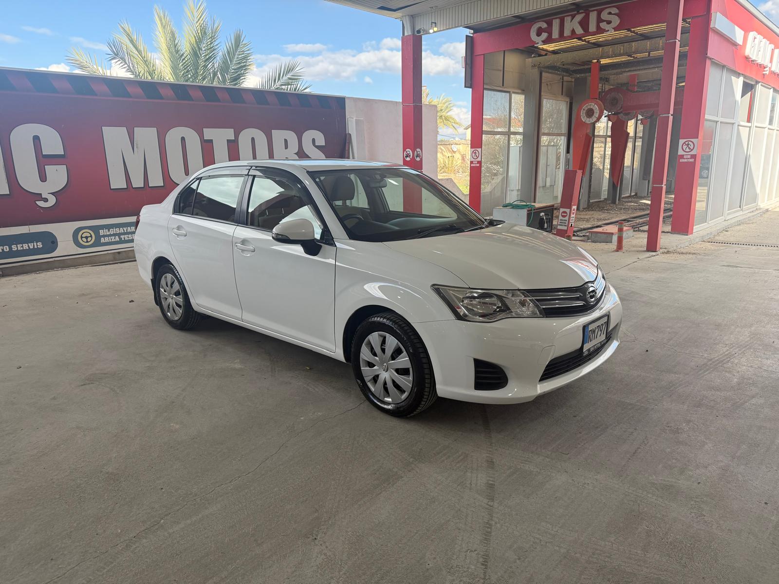 TOYOTA COROLLA 2015 MODEL